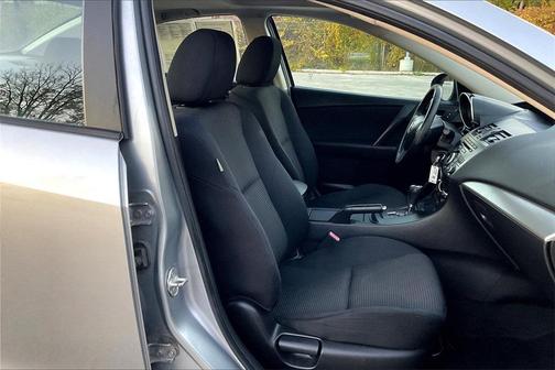 2012 Mazda Mazda3 i Touring