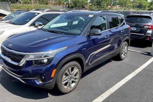 2021 Kia Seltos S