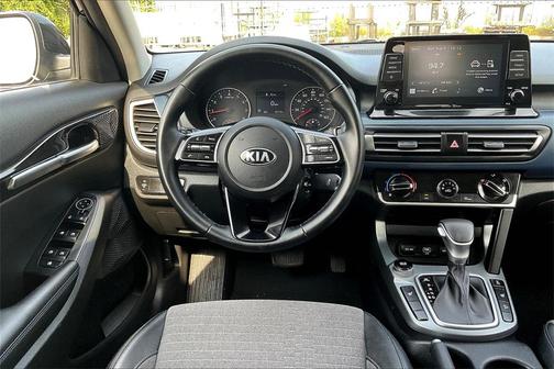 2021 Kia Seltos S
