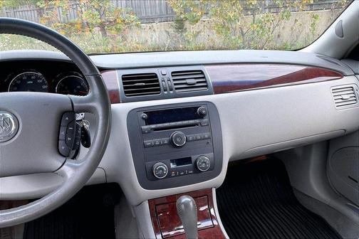 Ming Blue Metallic 2006 Buick Lucerne CXL