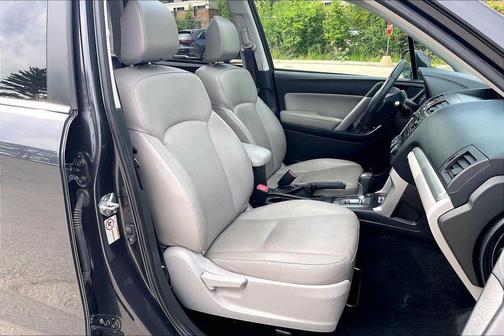 Dark Gray Metallic 2014 Subaru Forester 2.5i Limited