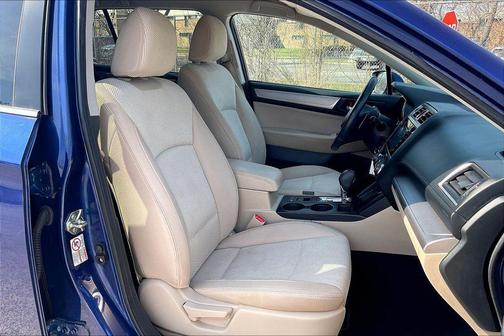 Lapis Blue Pearl 2015 Subaru Outback 2.5i Premium