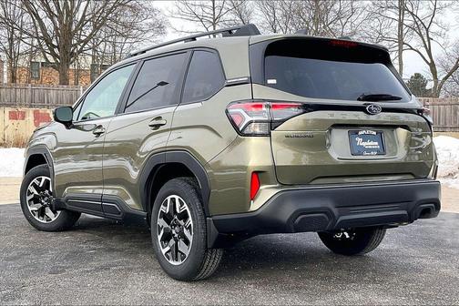 Autumn Green Metallic 2026 Subaru Forester Premium