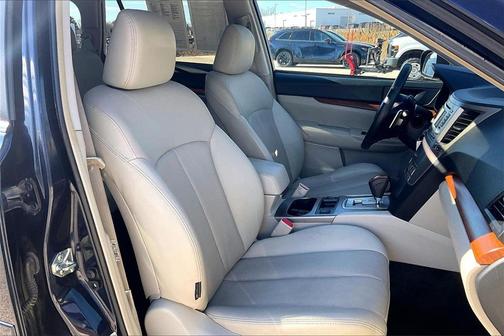 2014 Subaru Outback 2.5i Limited