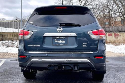 2014 Nissan Pathfinder SL