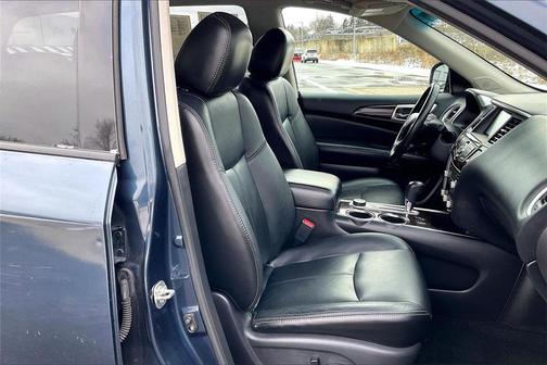 2014 Nissan Pathfinder SL