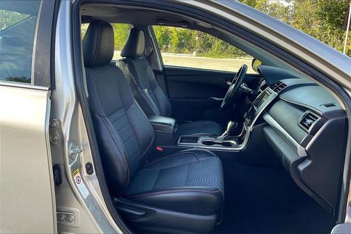 2015 Toyota Camry XLE