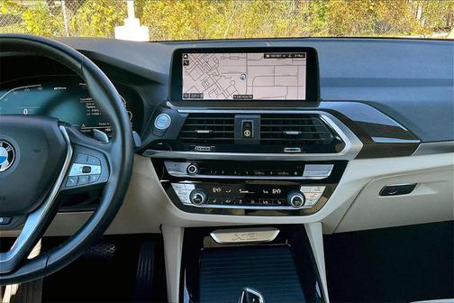 2020 BMW X3 PHEV xDrive30e