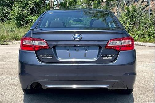2017 Subaru Legacy Base