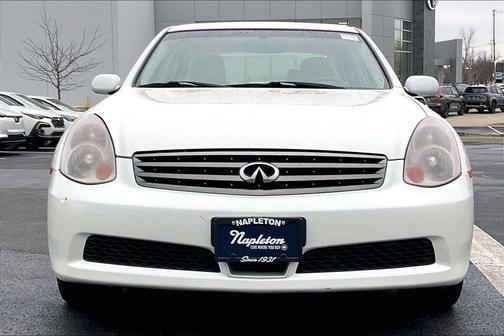 Ivory Pearl 2006 INFINITI G35x Base