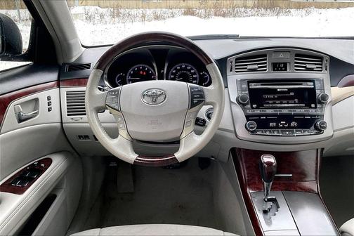 2011 Toyota Avalon Base