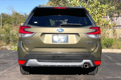 Autumn Green Metallic 2024 Subaru Forester Touring