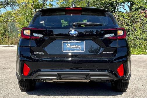 2025 Subaru Impreza Base