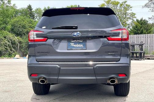 Magnetite Gray Metallic 2023 Subaru Ascent Onyx Edition Limited 7-Passenger