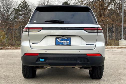 2024 Jeep Grand Cherokee 4xe Trailhawk Carb State Pkg