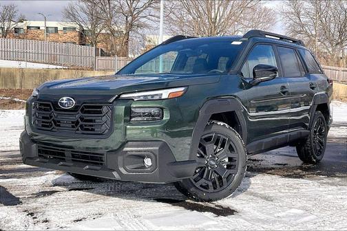 Deep Emerald Green Pearl 2026 Subaru Outback Limited XT