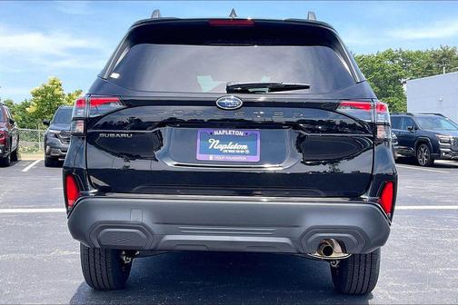 Crystal Black Silica 2026 Subaru Forester Premium