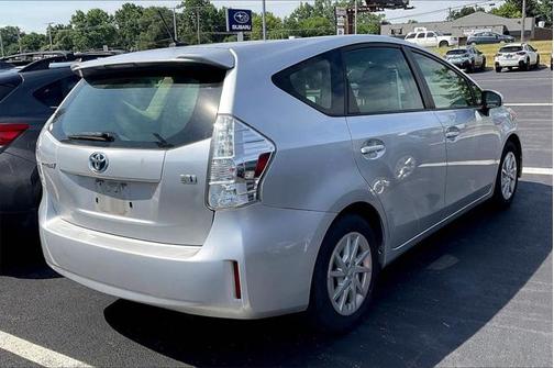 2012 Toyota Prius v Two