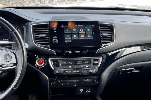 Platinum White Pearl 2021 Honda Pilot Touring 8-Passenger