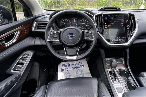 Crystal White Pearl 2024 Subaru Ascent Touring 7-Passenger
