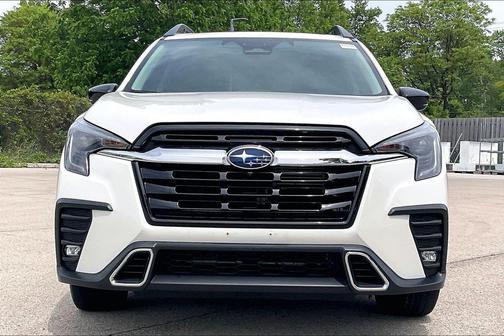 Crystal White Pearl 2024 Subaru Ascent Touring 7-Passenger