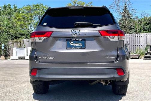 Predawn Gray Mica 2017 Toyota Highlander LE Plus