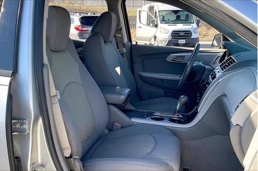 2012 Chevrolet Traverse LS