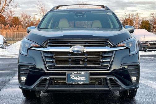 2023 Subaru Ascent Limited 8-Passenger