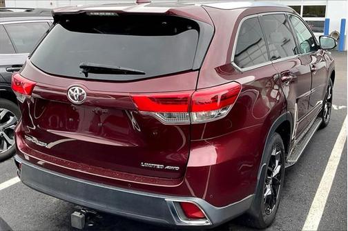 2018 Toyota Highlander Limited