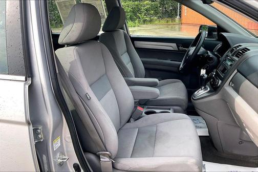 Alabaster Silver Metallic 2011 Honda CR-V LX