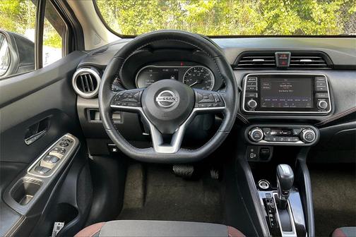 2020 Nissan Versa 1.6 S