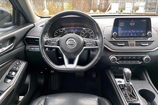 2021 Nissan Altima SR FWD