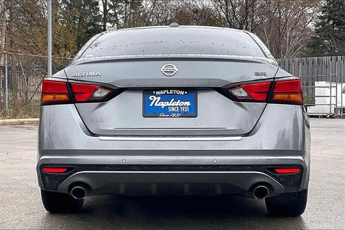 2021 Nissan Altima SR FWD