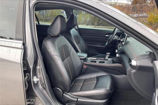 2021 Nissan Altima SR FWD