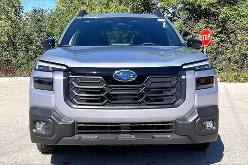 Ice Silver Metallic 2026 Subaru Outback Premium