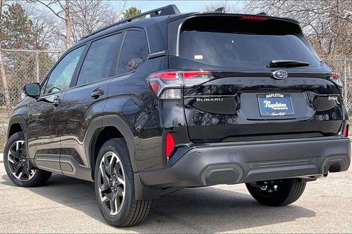 Crystal Black Silica 2026 Subaru Forester Limited