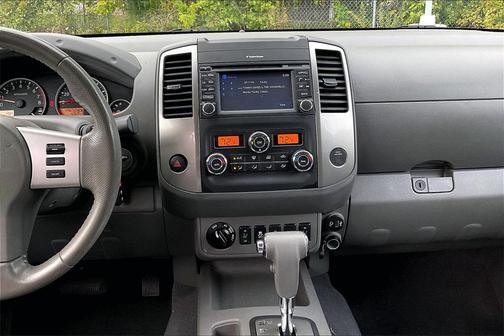 2019 Nissan Frontier SL