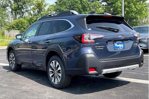 2025 Subaru Outback Touring XT