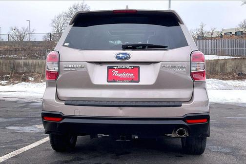 2016 Subaru Forester 2.5i Touring