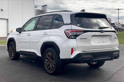 2025 Subaru Forester Hybrid Sport