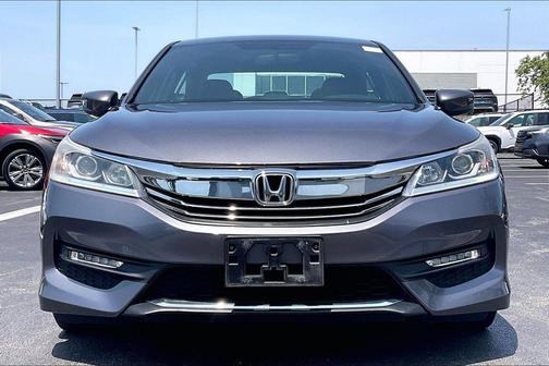 Lunar Silver Metallic 2016 Honda Accord Sport