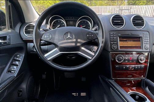 Black 2012 Mercedes-Benz GL-Class 4MATIC