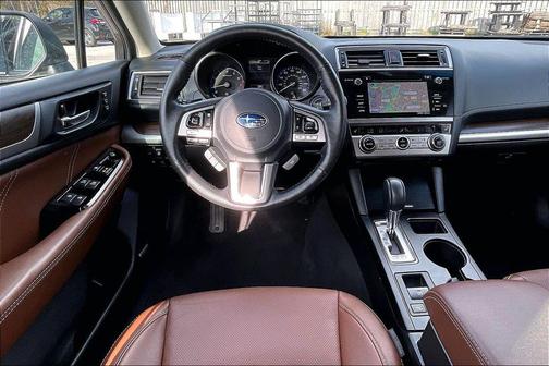 Crystal Black Silica 2017 Subaru Outback 3.6R Touring