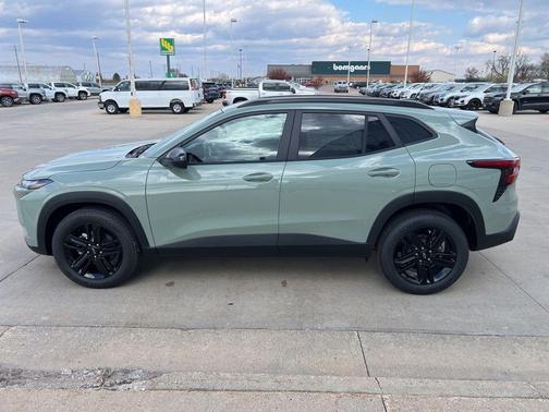 Green 2026 Chevrolet Trax ACTIV