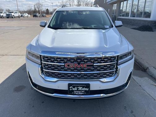 2022 GMC Acadia Denali