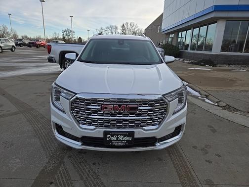 2023 GMC Terrain Denali