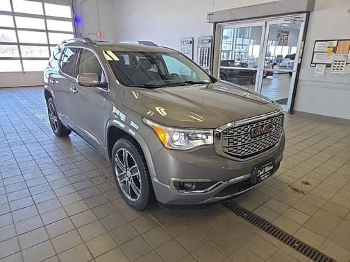 Pepperdust Metallic 2019 GMC Acadia Denali