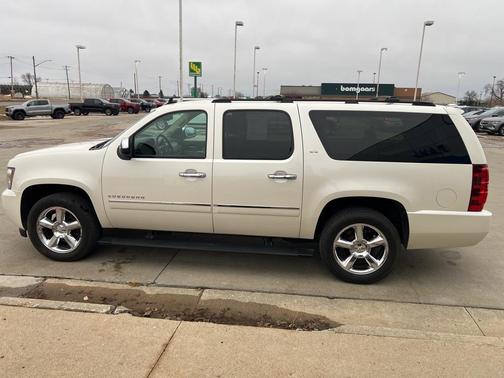 2013 Chevrolet Suburban 1500 LTZ