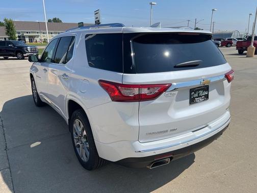 2021 Chevrolet Traverse Premier