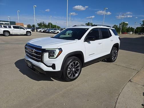 Summit White 2025 GMC Terrain Elevation